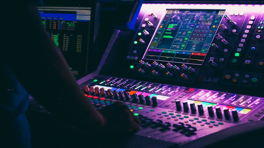 Audio-Technica Enters Wireless Open-Back Market: What Shoppers Should Know 2 audio equipment soundstage recording