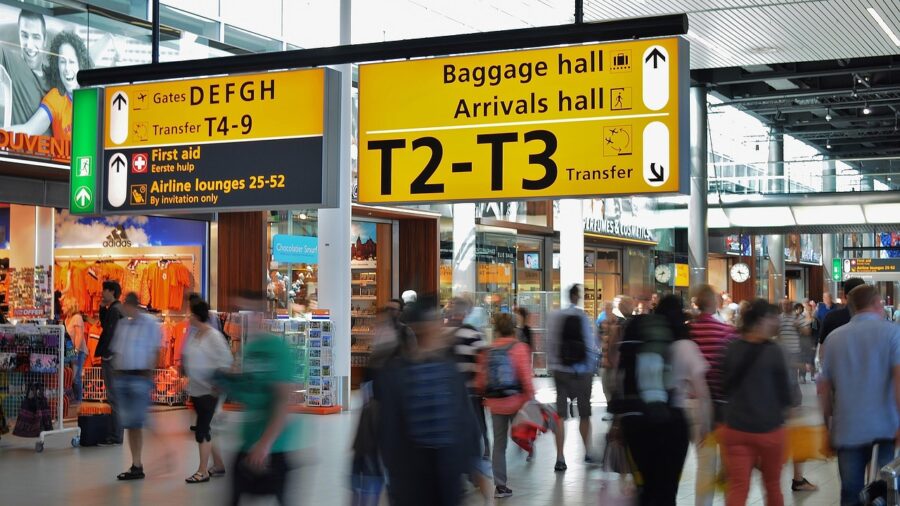 Wi-Fi 8 Routers Are Coming in 2027: What Shoppers Need to Know 1 busy airport terminal crowd
