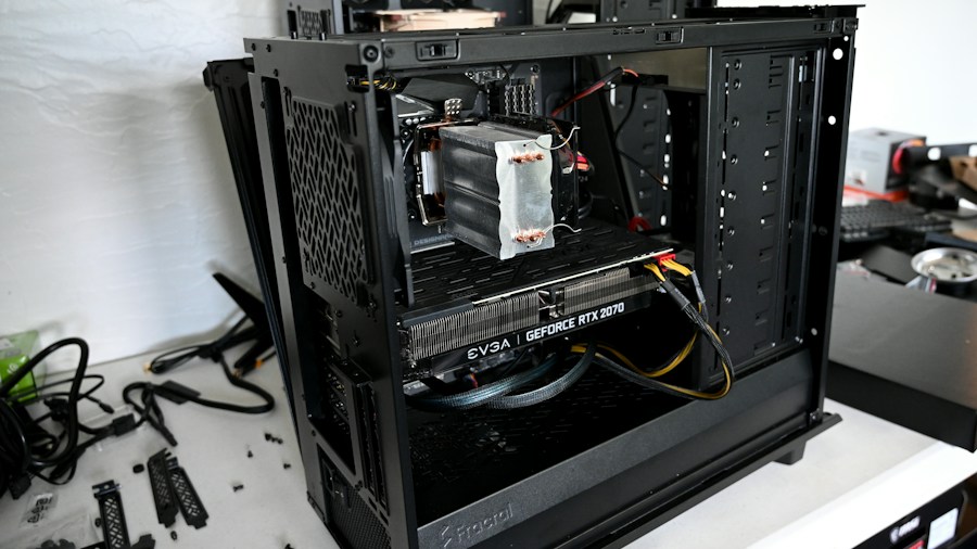 China's New Lisuan GPU Barely Matches a 9-Year-Old AMD Card: What Buyers Should Know 1 computer hardware compatibility issues