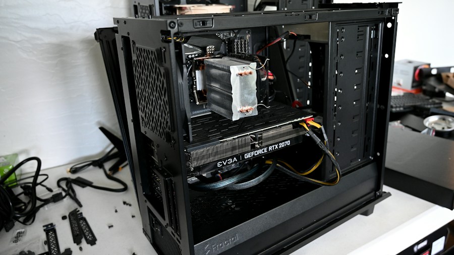 Gears of War E-Day CPU Benchmark Results: What Buyers Should Know 1 cpu processor benchmark testing