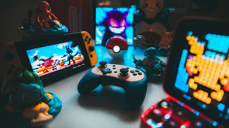 Gaming PC Thermal Test: How Interior Decorations Really Affect Performance 2 decorative collectibles gaming setup