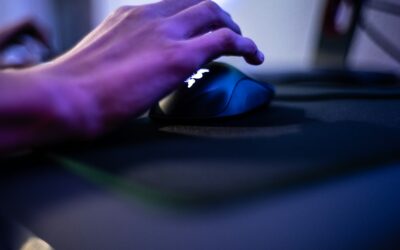Side Button Debate: How Gamers Really Use Their Mouse