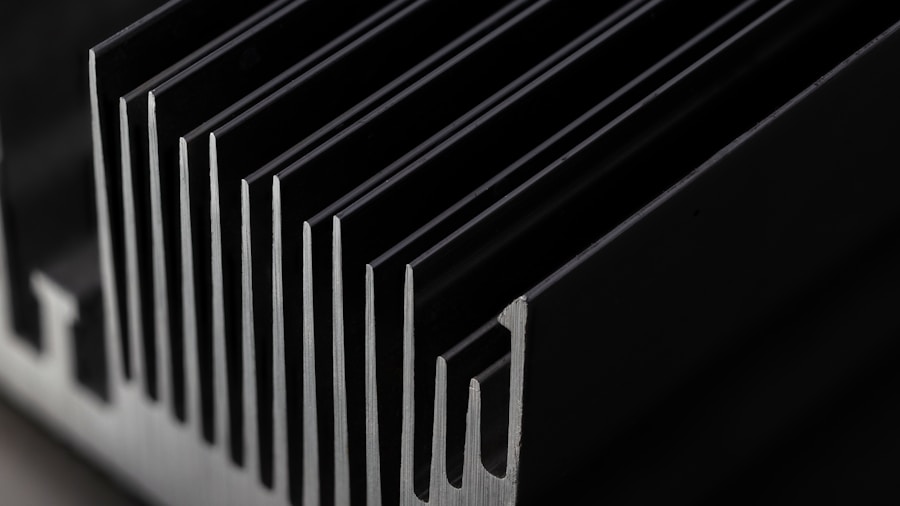 Custom Gaming Console Cooling Breakthrough: What Shoppers Should Know About Heatsink Performance 1 industrial heatsink close up detail