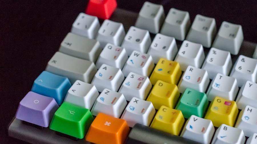 Budget Gaming Keyboard Impresses Against Expensive Competition: What You Should Know 1 mechanical keyboard switches close up