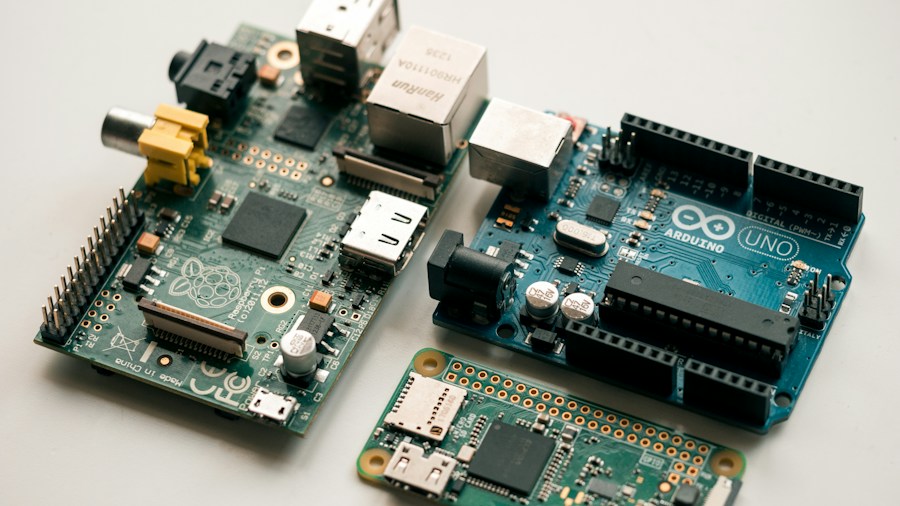 DIY Motherboard Project Breathes New Life Into 15 Year Old Server What Buyers Should Know 2 Raspberry Pi Compute Module electronic components