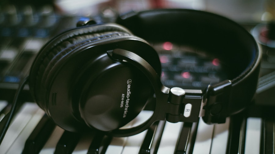 AirPods Max 3 Expected in 2027 or 2028: What Buyers Should Know 2 studio quality headphones battery life