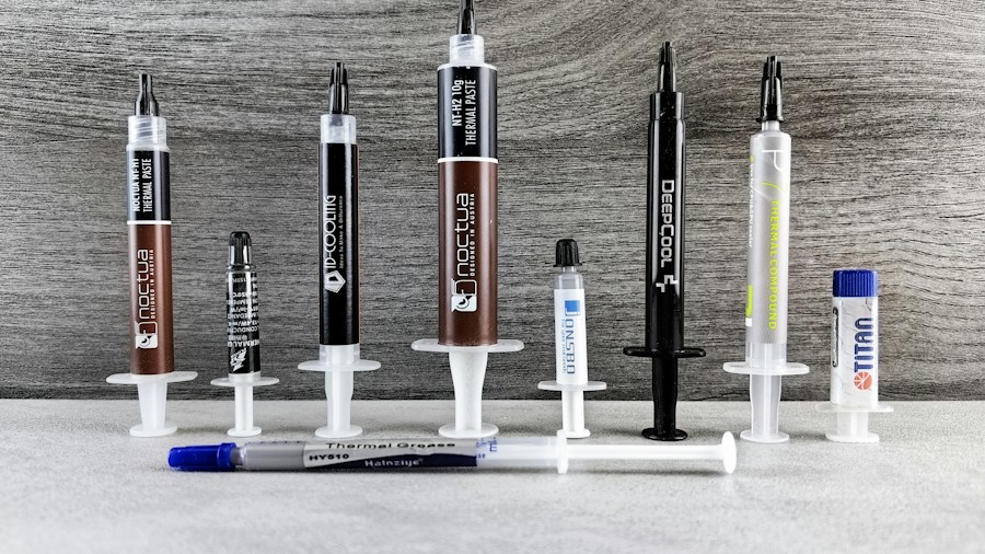 thermal paste application tools