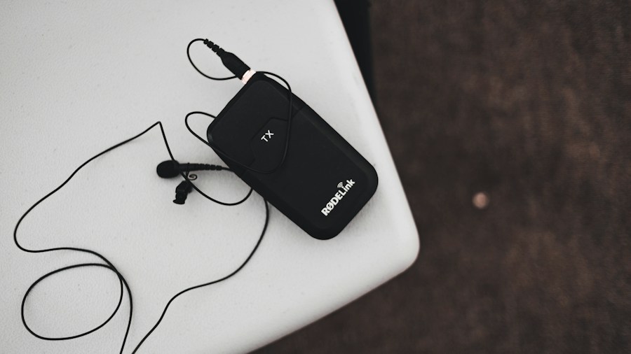 TDM Neo Headphones Launch: Hybrid Design Transforms into Speaker Mode 2 travel scene with portable audio devices