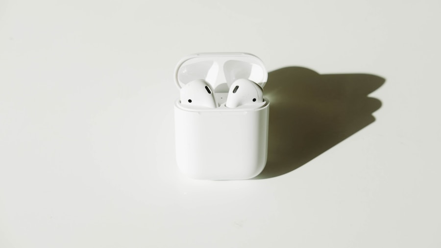 Audio-Technica Enters Wireless Open-Back Market: What Shoppers Should Know 1 wireless headphone battery charging